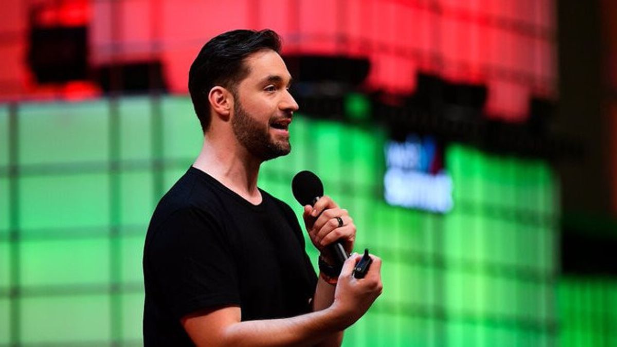 Reddit Co-Founder Alexis Ohanian Aims to Acquire TikTok and Take it On-Chain