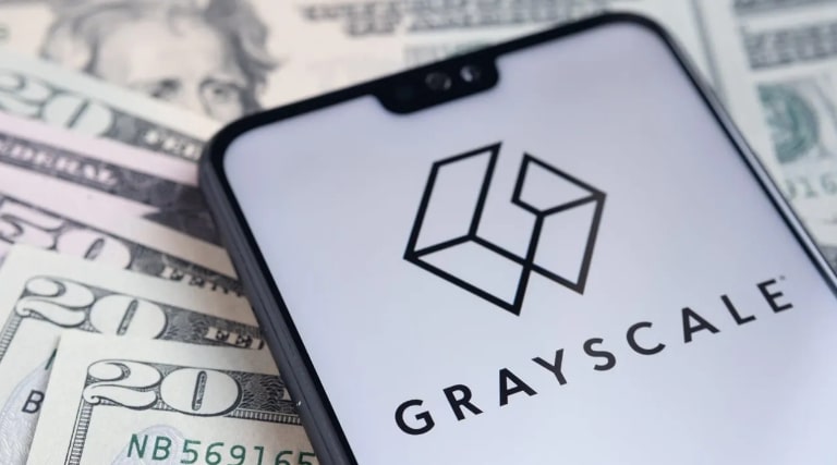  sec-pushes-crypto-etf-decisions-again-100b-market-waits-on-truth-social-and-grayscale-rulings