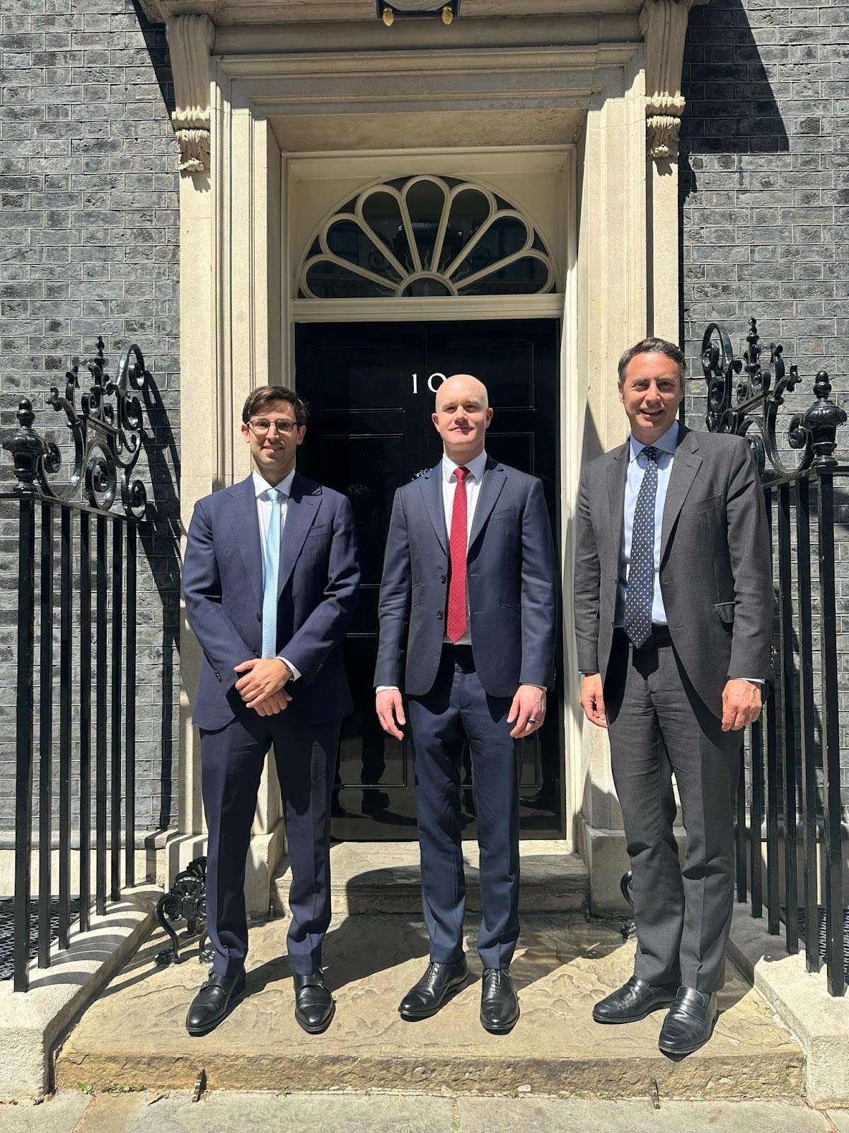 coinbase-ceos-crypto-regulatory-meetup-in-london-whats-up-next