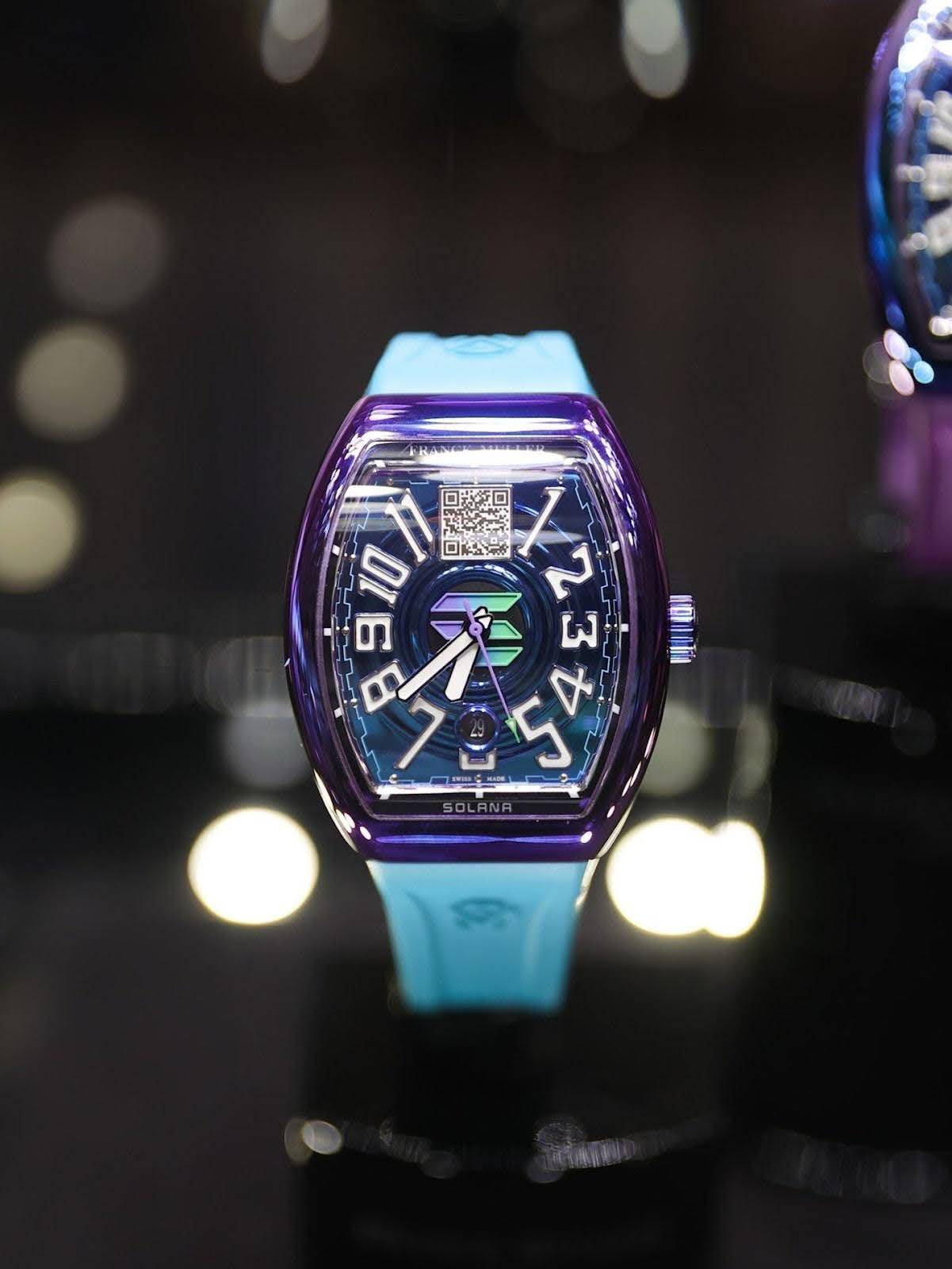 24k-watch-that-doubles-as-a-crypto-wallet-franck-mullers-solana-timepiece-sparks-frenzy